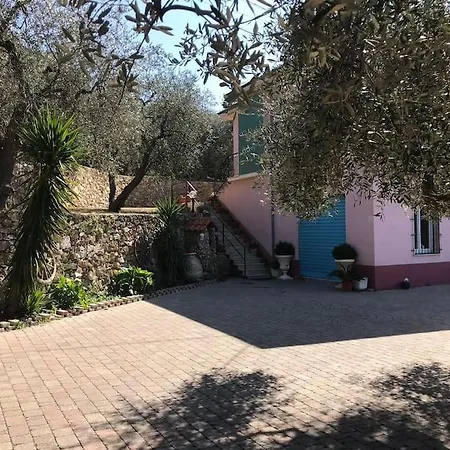 Villa Al Chiaro Di Luna