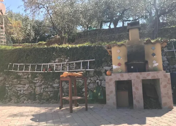 Al Chiaro Di Luna Finale Ligure